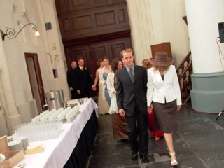 Simone and Hedderik (or witnesses) lead the procession...it has started!