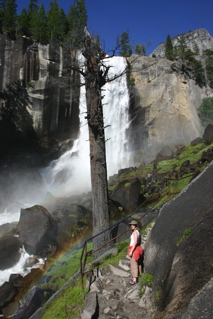 Steffi & a rainbow on the mist trail